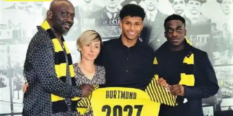 Karim Adeyemi Eltern